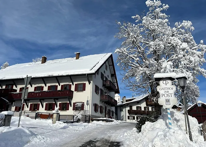Zur Post Hotel 3*
